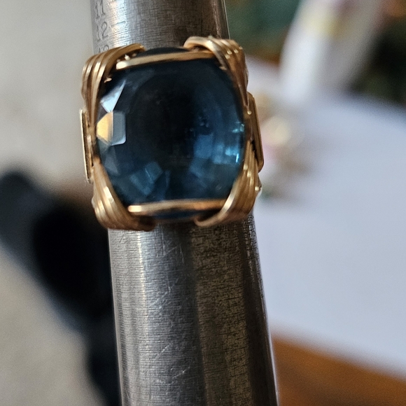 Handcrafted Ring - Picture 2 of 4